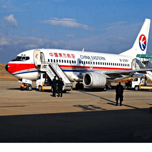 兰州中川空运公司航空快运业稳步发展的原因是什么？